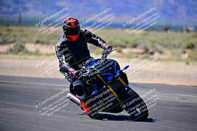 media/Mar-25-2024-Moto Forza (Mon) [[8d4319bd68]]/4-Novice Group/Session 3 (Turn 16 Inside)/